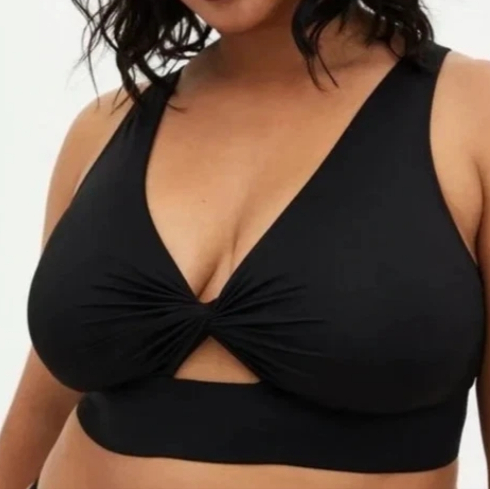 torrid Black Twist-Front Bralette